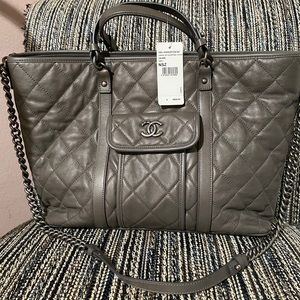 Chanel large Zip shopping bag
